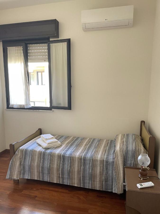 Geltrude Apartamento Avola Exterior foto
