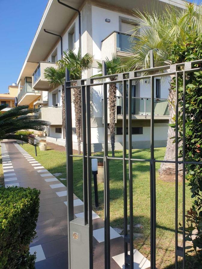 Geltrude Apartamento Avola Exterior foto